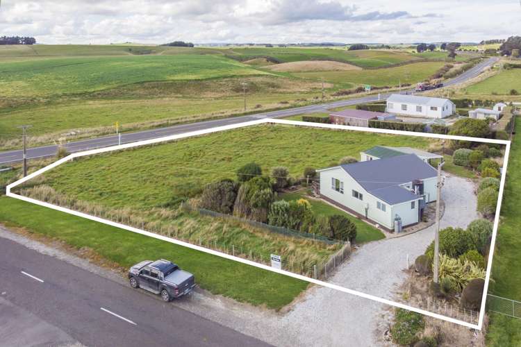 5 Neva Street Wyndham Surrounds_14