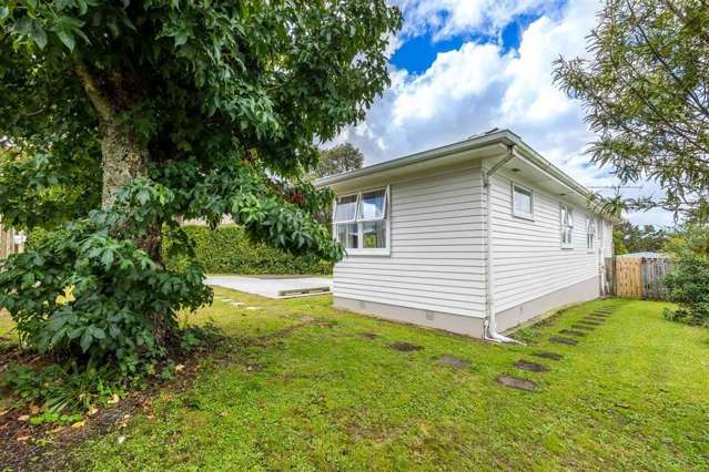 81 Lauderdale Road Birkdale_3