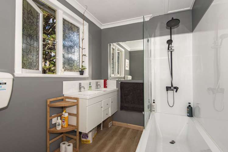 11 Lewis Street Kaiti_6