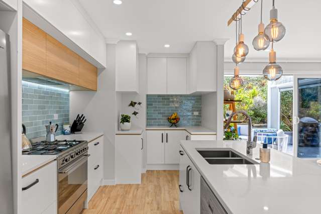 134 Arran Point Parade Orewa_4