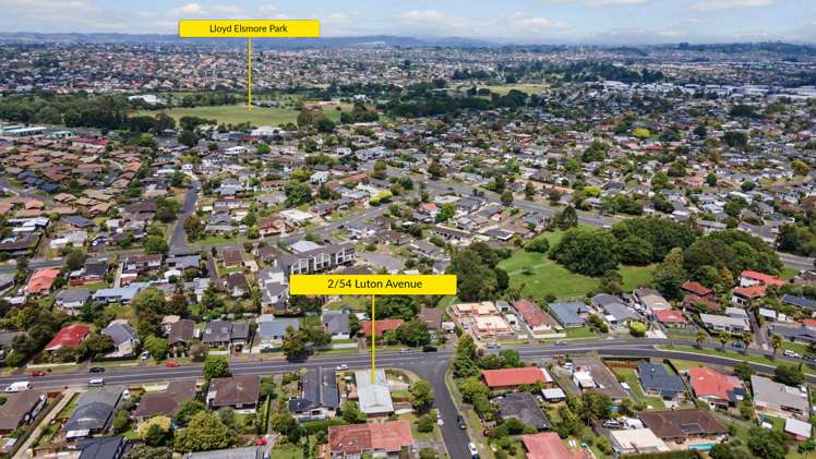 2/54 Luton Avenue Sunnyhills_19