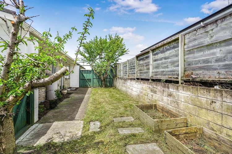 Flat 2/30 Queen Street Ngāruawāhia_13