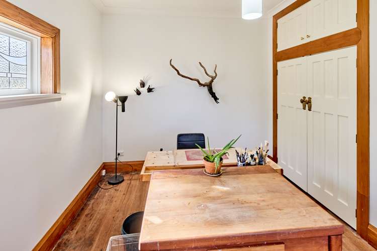 21 Campbell Terrace Petone_12