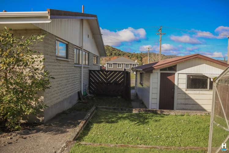 44 Lydia Street Greymouth_23