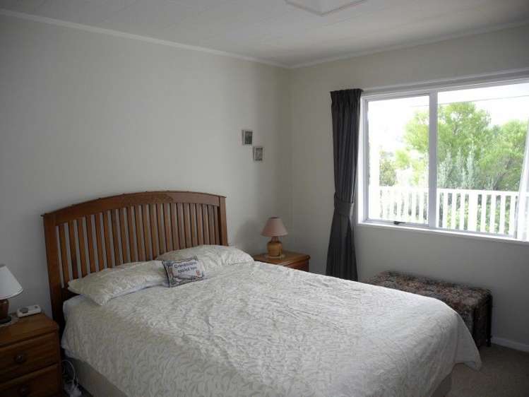 1 Libeau Lane Akaroa_9