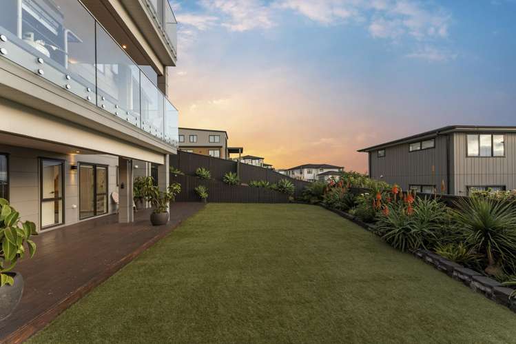 13 Michael Richard Place East Tamaki Heights_18