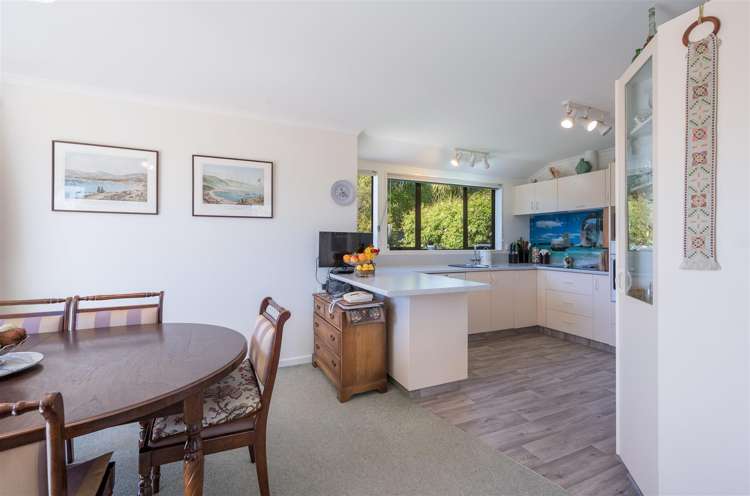 23 Trolove Place Stoke_6