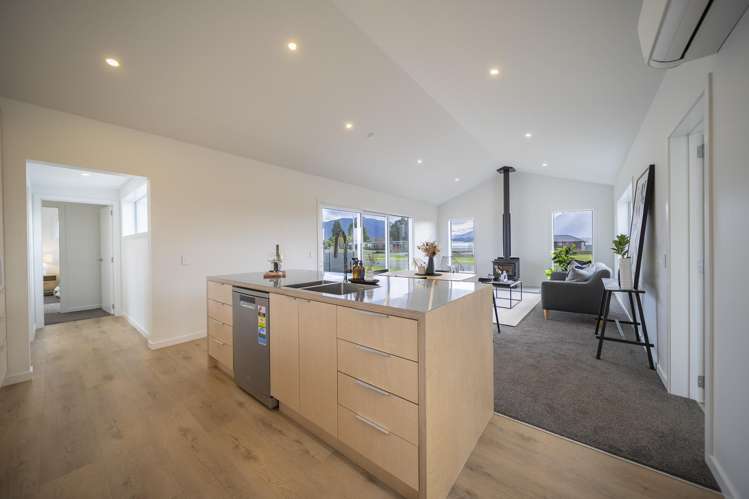 78 Tukare Loop Te Anau_11