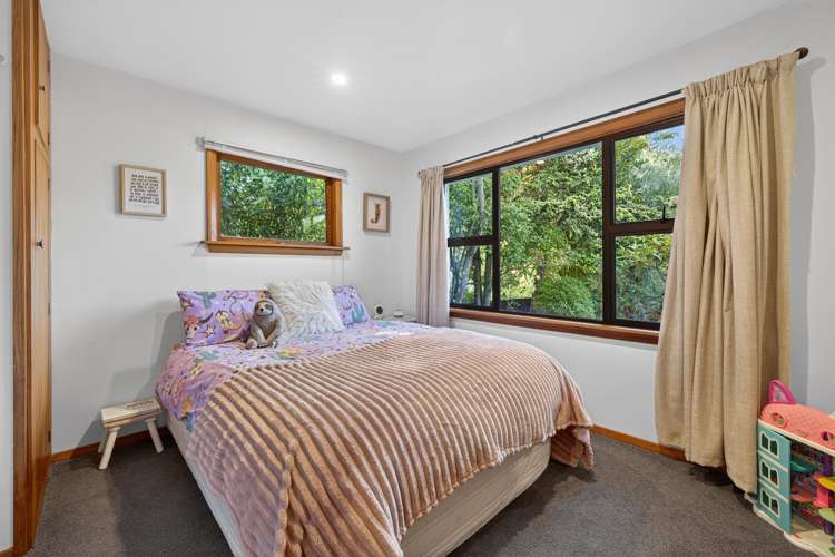 594 Harewood Road Harewood_14