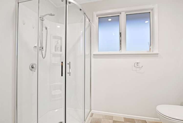 6 Teesdale Street Burnside_11