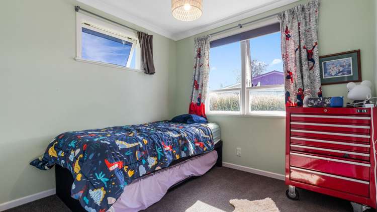 4 Sequoia Place Maoribank_10