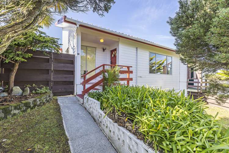 156 Akaroa Drive Maupuia_12