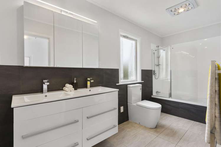 52 Parkvale Road Karori_7