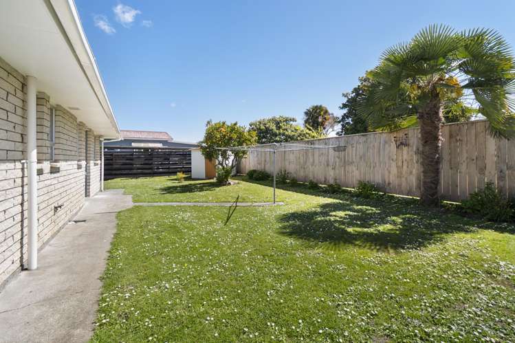 32 Camden Street Feilding_19