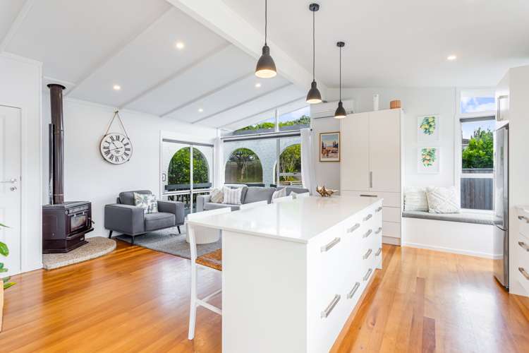 50 Divich Avenue Te Atatu South_3