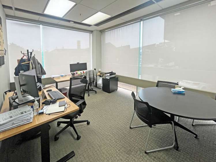 2 Osterley Way Manukau_7