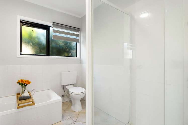 2/8 Flynn Street Birkdale_11