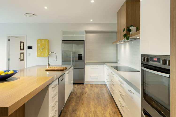 187 Lakes Boulevard Pyes Pa_1