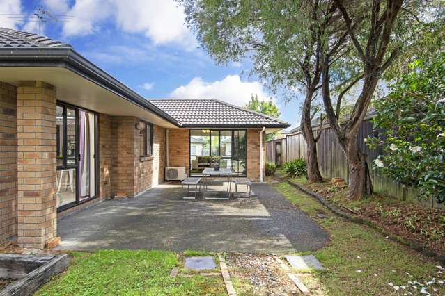 24 Baltersan Drive Flat Bush_2