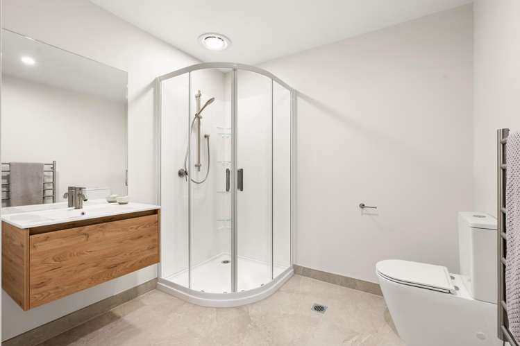 2/1 Adzebill Court Rototuna North_13