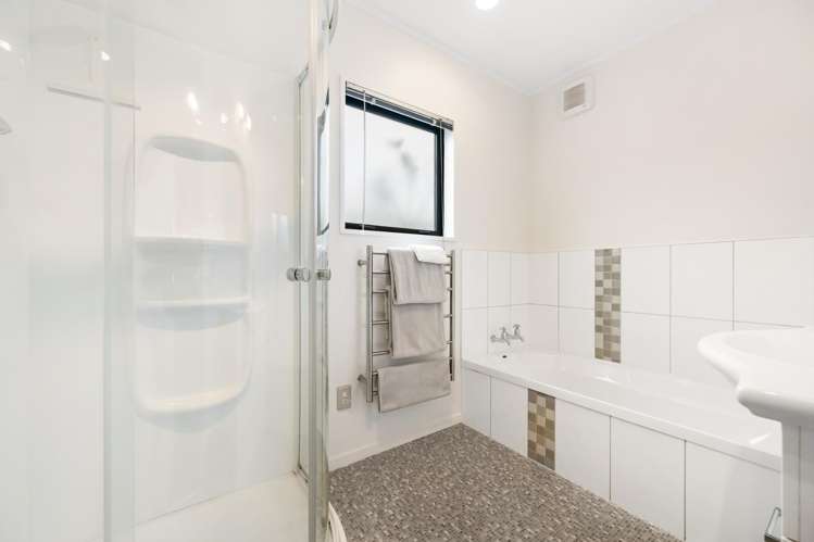 7 The Whistlestop Clyde_13