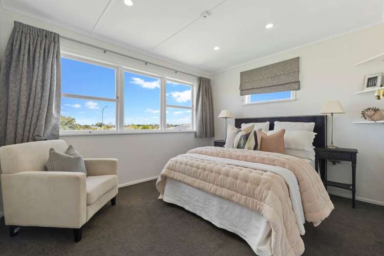 12 McQuarrie Avenue Wattle Downs_11