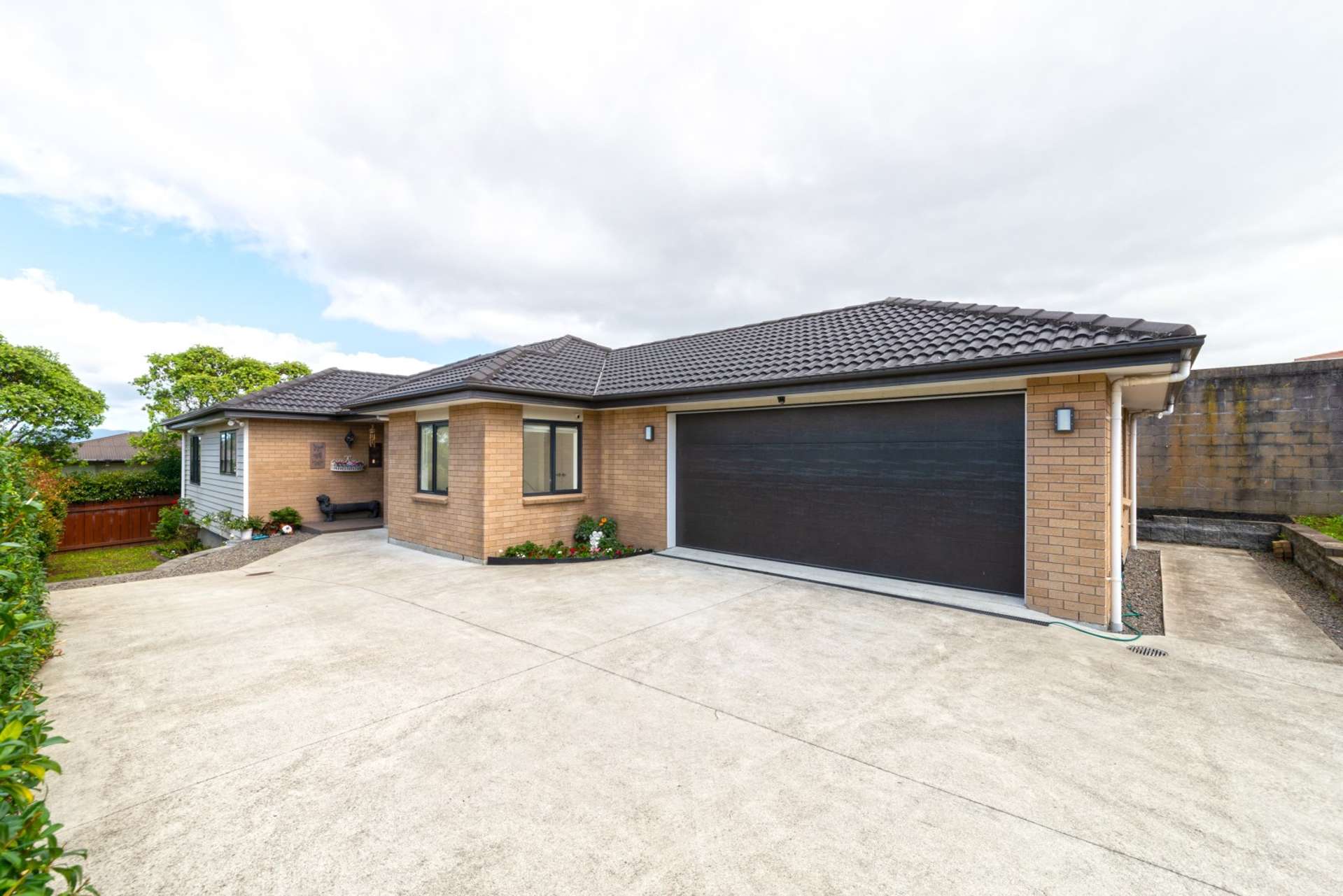 16a Waione Avenue Te Atatu Peninsula_0