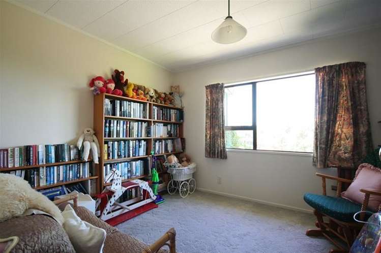 12 Gregory Lane Whangamata_15