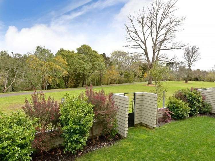 28 Jellicoe Drive Hamilton East_17