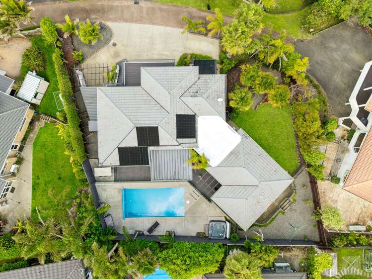 5 Caversham Drive Torbay_8