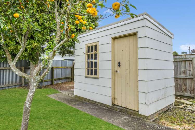 3 Kirkcaldie Grove Levin_33