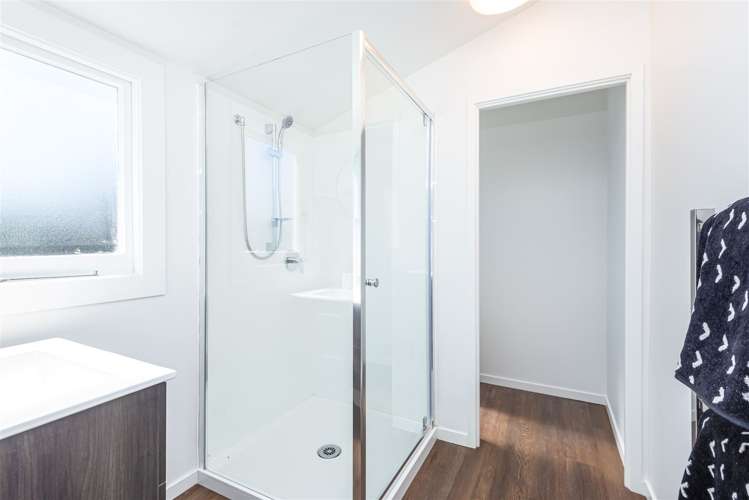 1/649 Ferry Road Woolston_11