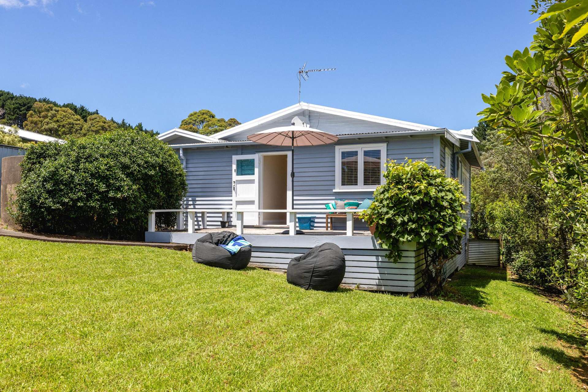 5 Waiata Road Onetangi_0