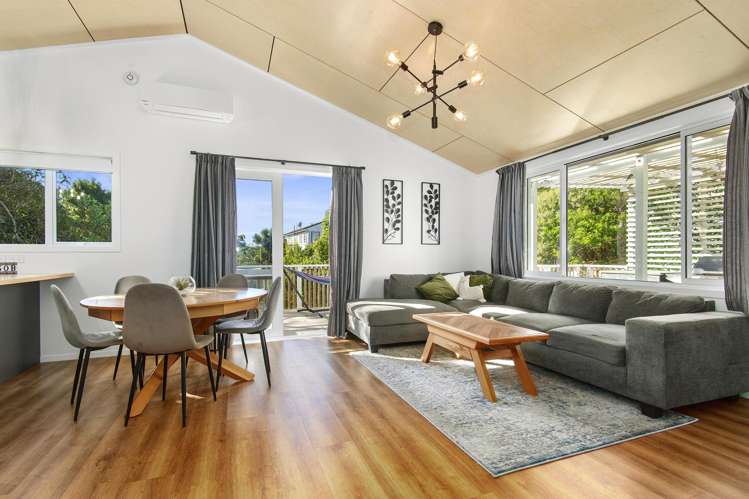 30B The Drive Tawa_1