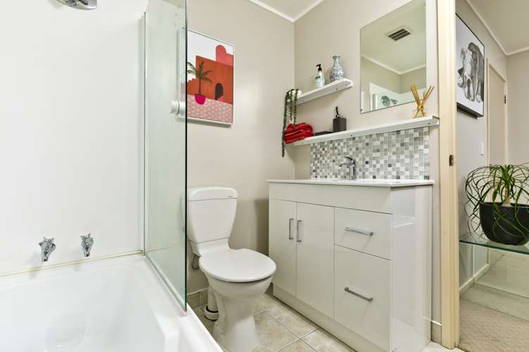 1a Long Bay Drive Torbay_18