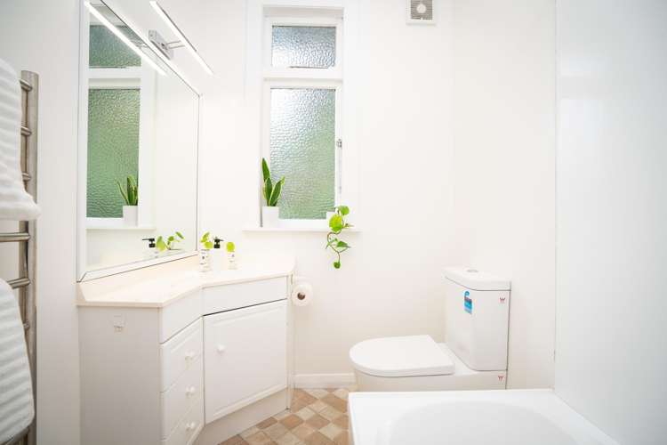 60 Hatton Street Karori_12