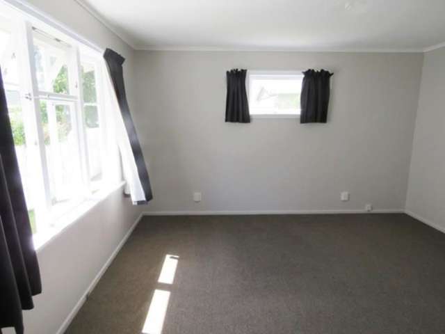 235 Tukapa Street Westown_4