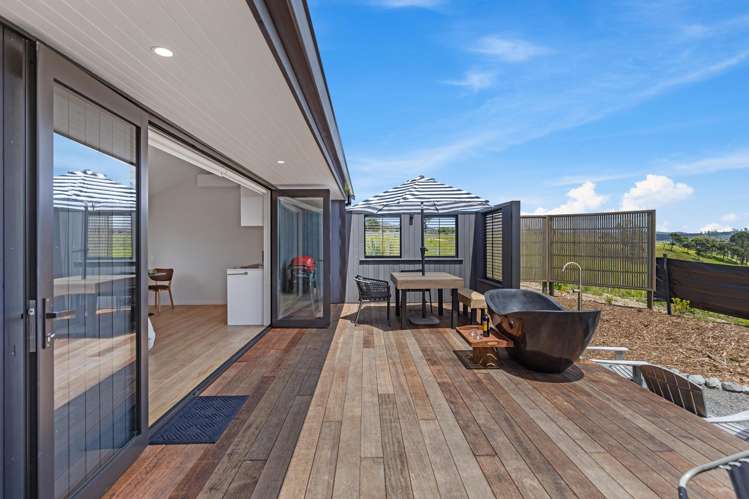 94 Amreins Road Waitakere_38