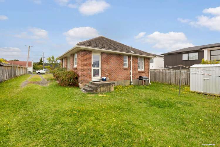 23 Northall Road New Lynn_4