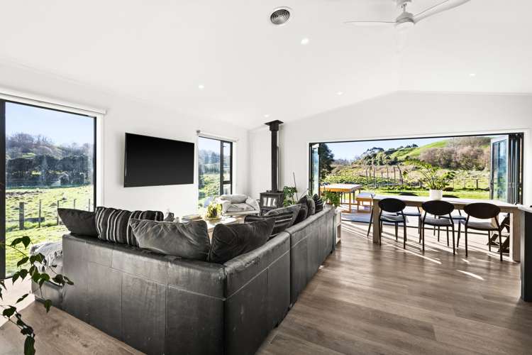 2480 Kahuranaki Road Elsthorpe_7