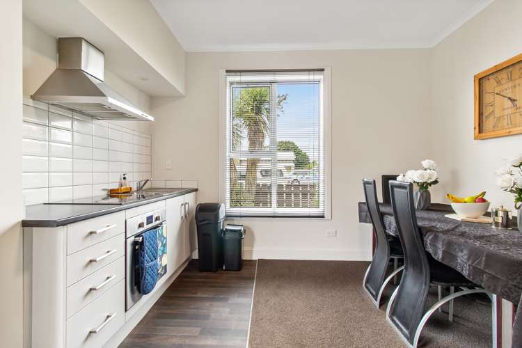 68 King Street Redruth_3