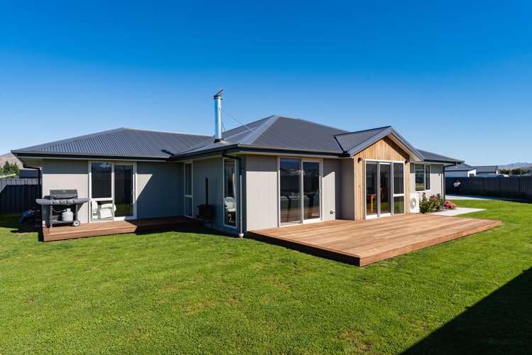 7 Aoraki Crescent Twizel_22