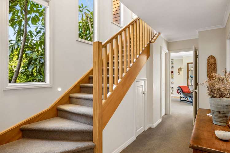 18A Rewi Road Royal Oak_13