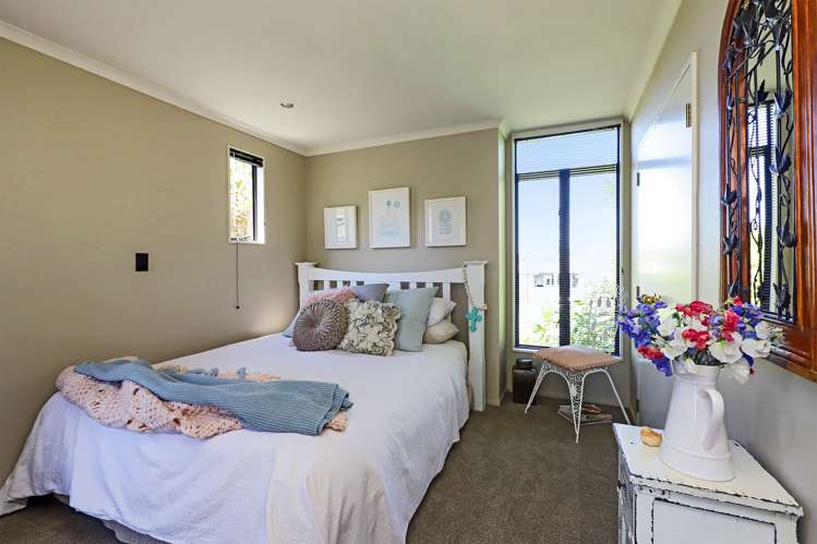 901 Harding Road Camberley_8