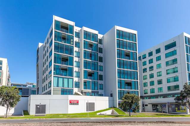 154/8 Dockside Lane Auckland Central_2