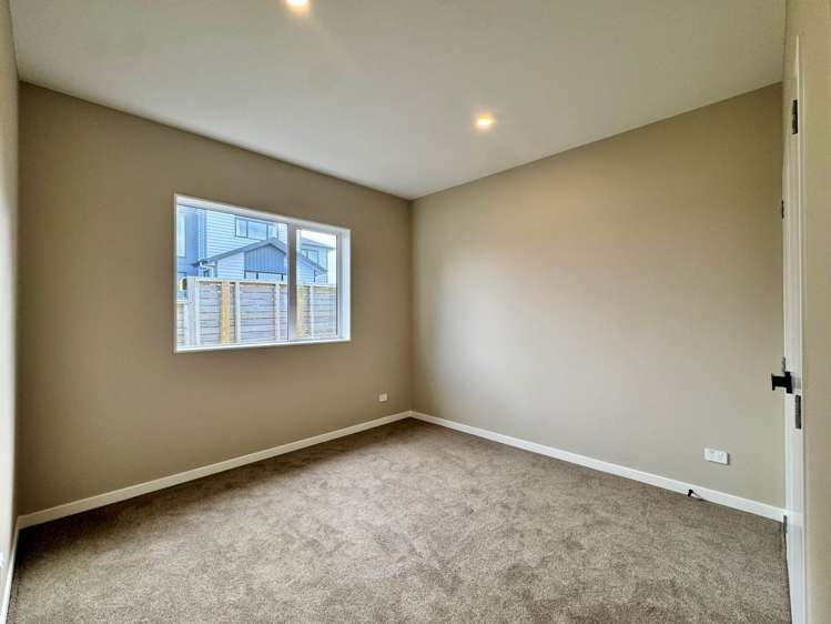 6 Silverhill Lane Millwater_14