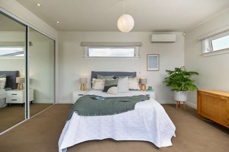 25 Tui Street Point Chevalier_16