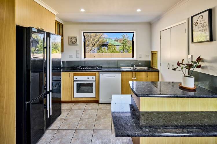 39 Whakatiki Street Trentham_22
