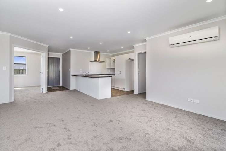 14 Twain Crescent Owhata_4