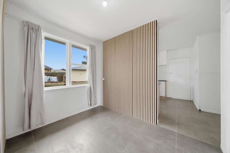 14B Ivon Road Otara_13